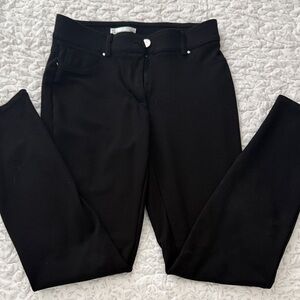 89th & Madison Classic Black Skinny Pants
